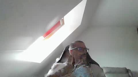 breton online show from July 14, 2026, 8:19 am