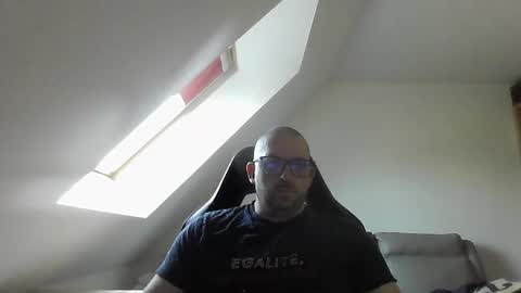 breton online show from July 23, 2026, 7:28 am
