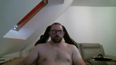 breton online show from August 9, 2026, 7:41 pm