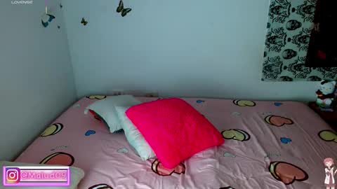 Snapshot of malud_09 chatting on October 20, 2025, 1:00 pm online show from October 20, 2025, 1:00 pm