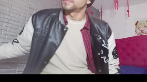 malumabeby2026 online show from April 30, 2026, 2:23 pm