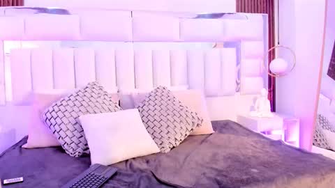 MALU STARK  online show from February 20, 2026, 7:43 am