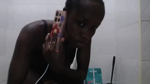 mamaa online show from February 21, 2025, 4:05 pm