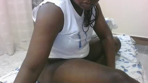 mamasita2023 online show from December 2, 2024, 4:09 am