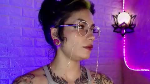   online show from September 10, 2025, 5:29 am
