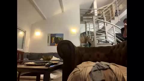 man38110 online show from May 25, 2026, 3:56 am