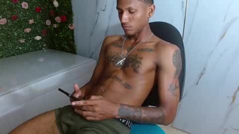 man_san11 online show from November 27, 2025, 3:47 pm