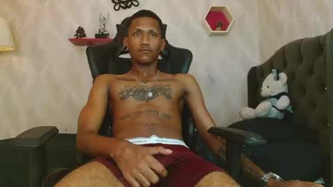 man_sant11 online show from September 29, 2025, 5:07 pm