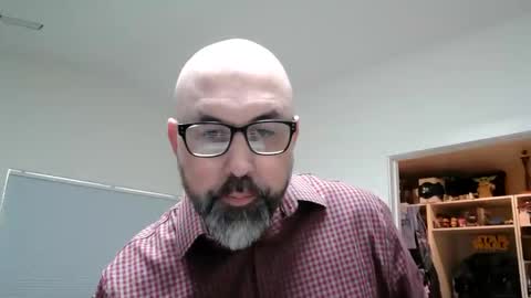 mandime017 online show from May 5, 2026, 7:11 pm