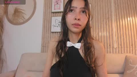 Snapshot of mandy_bloom chatting on April 21, 2026, 1:42 am mandy_bloom online show from April 21, 2026, 1:42 am
