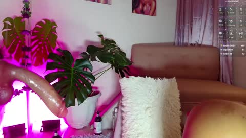 mandy_l33_ online show from December 28, 2024, 1:50 am