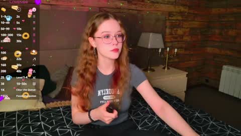 Snapshot of mandymilson chatting on December 8, 2024, 11:03 am Mandy online show from December 8, 2024, 11:03 am