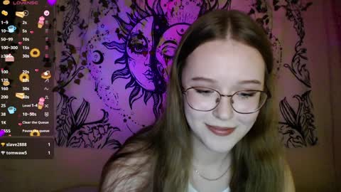 Snapshot of mandymilson chatting on January 24, 2025, 10:41 pm Mandy online show from January 24, 2025, 10:41 pm