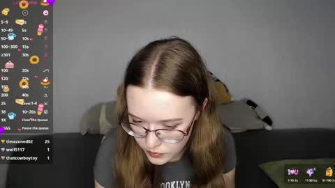 Snapshot of mandymilson chatting on February 26, 2025, 9:05 pm Mandy online show from February 26, 2025, 9:05 pm