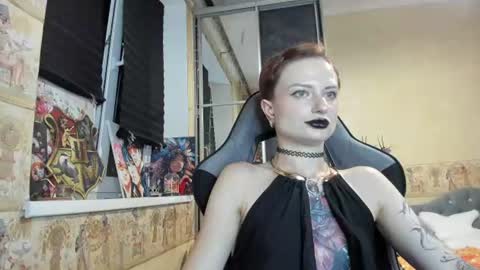 Snapshot of mandyshine chatting on July 14, 2026, 6:46 pm Mandy online show from July 14, 2026, 6:46 pm