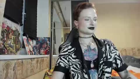 Snapshot of mandyshine chatting on July 21, 2026, 5:37 pm Mandy online show from July 21, 2026, 5:37 pm