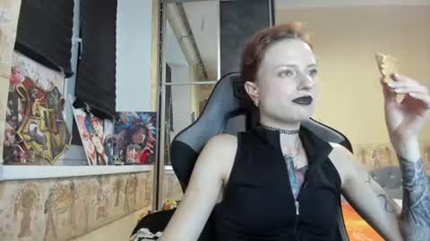 Snapshot of mandyshine chatting on July 26, 2026, 5:53 pm Mandy online show from July 26, 2026, 5:53 pm