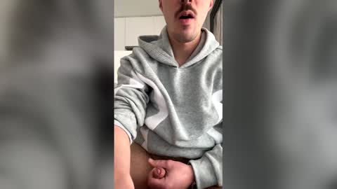 mangoloco92 online show from February 2, 2026, 2:16 pm