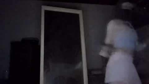 Snapshot of mangooseed chatting on November 2, 2025, 8:39 am mangooseed online show from November 2, 2025, 8:39 am