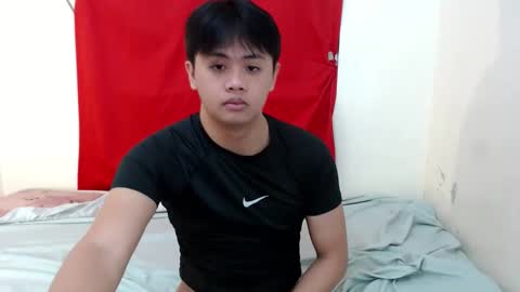 Snapshot of manhattan_men18 chatting on September 27, 2025, 11:43 pm JM18 online show from September 27, 2025, 11:43 pm