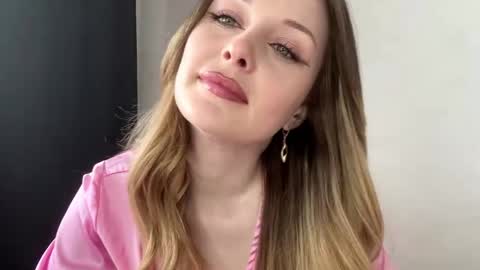 Hey there my name is Sarah online show from April 10, 2026, 11:04 am
