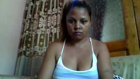 Snapshot of mannicka chatting on April 1, 2026, 10:05 am mannicka online show from April 1, 2026, 10:05 am