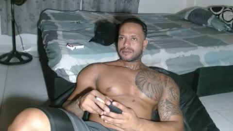 Manolo online show from May 3, 2026, 6:47 pm