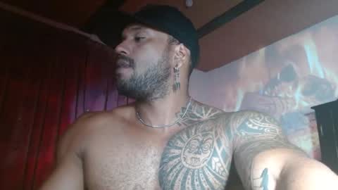 Snapshot of manolofitt chatting on May 22, 2026, 12:51 am Manolo online show from May 22, 2026, 12:51 am