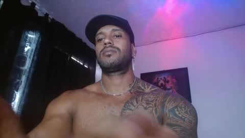 Snapshot of manolofitt chatting on May 27, 2026, 7:11 pm Manolo online show from May 27, 2026, 7:11 pm