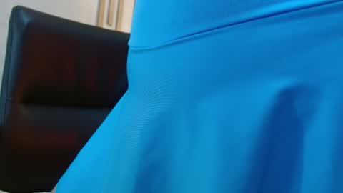 Snapshot of manu_gonza chatting on October 30, 2025, 11:55 am MANU online show from October 30, 2025, 11:55 am