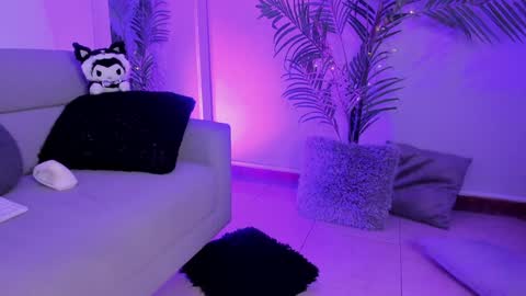 Manu Velez  online show from December 26, 2024, 2:37 pm