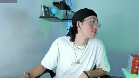 Manuel online show from November 6, 2025, 2:34 am