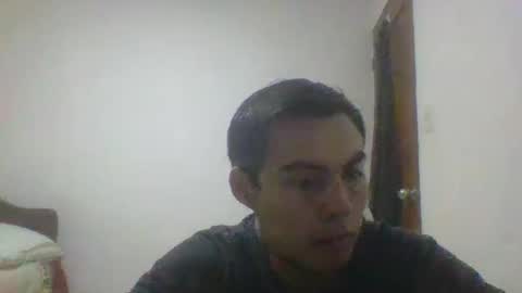 manuel9810 online show from November 18, 2025, 2:06 am