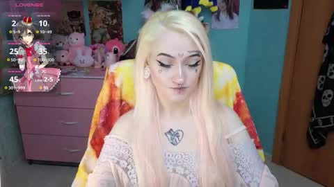 Manuela online show from March 4, 2026, 8:15 pm