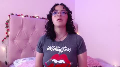 Manu  online show from December 27, 2024, 10:05 pm