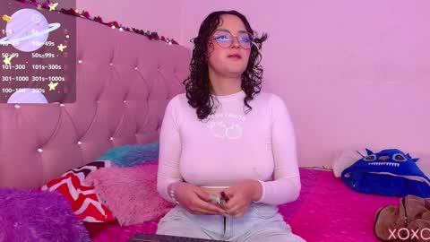 Manu  online show from February 1, 2025, 10:34 pm