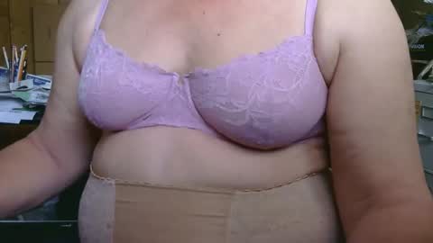 Snapshot of manwithboobs chatting on May 10, 2026, 7:52 pm manwithboobs online show from May 10, 2026, 7:52 pm