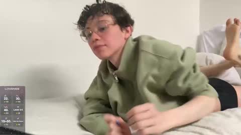 Snapshot of maplefroggy chatting on February 13, 2025, 6:48 pm Maple online show from February 13, 2025, 6:48 pm