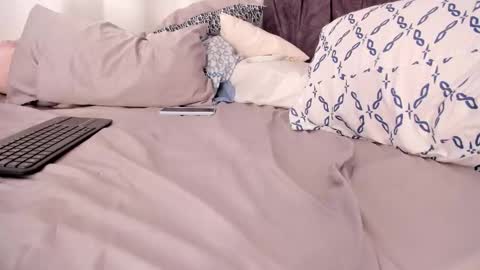 Snapshot of mapu_01 chatting on October 16, 2025, 2:51 pm Maria IG M APS01 online show from October 16, 2025, 2:51 pm