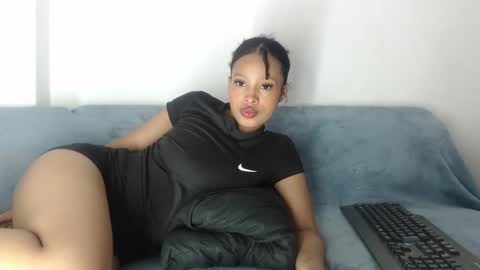 Snapshot of mar_aimy chatting on September 18, 2025, 3:41 am Mar online show from September 18, 2025, 3:41 am