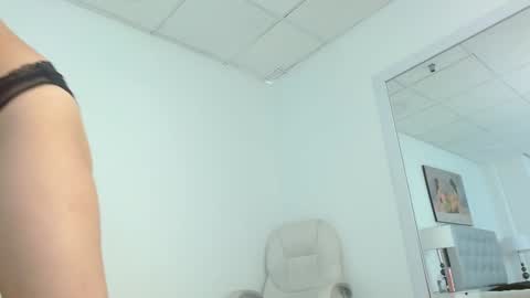 Snapshot of mar_gh chatting on December 21, 2024, 8:10 pm   online show from December 21, 2024, 8:10 pm