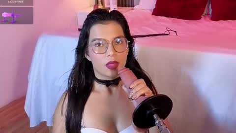  M A R A   online show from September 9, 2025, 12:37 pm