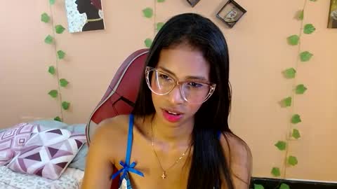 Snapshot of mara_summer chatting on February 26, 2026, 1:10 pm Mara 3 online show from February 26, 2026, 1:10 pm