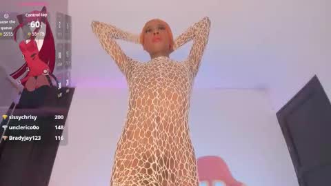 maraa_royal online show from February 3, 2026, 2:53 am