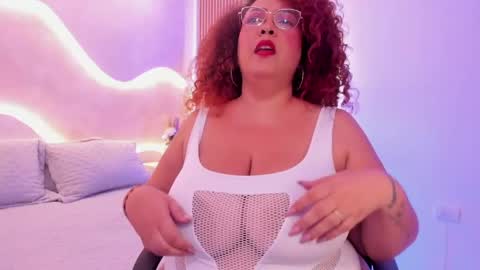 Snapshot of maraasweet chatting on April 21, 2026, 2:04 am Mrs. Sweet online show from April 21, 2026, 2:04 am