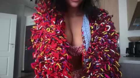 Marakuia online show from November 9, 2025, 9:18 am