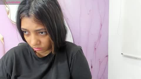 Snapshot of maraluna_ chatting on March 2, 2026, 2:57 pm Maraluna online show from March 2, 2026, 2:57 pm