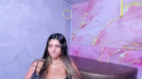 Snapshot of maraluna_ chatting on April 29, 2026, 5:30 pm Maraluna online show from April 29, 2026, 5:30 pm