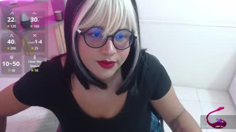 Mara Silk online show from June 28, 2026, 2:28 am