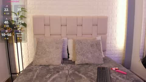 Mara online show from February 25, 2026, 4:44 am